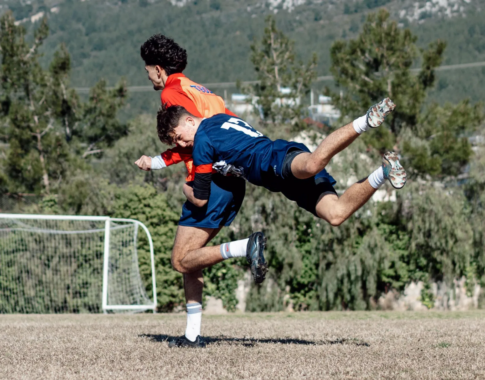 Gülşen Gökçe Spor Lisesi Ragbi Takımı şampiyonluk yolunda