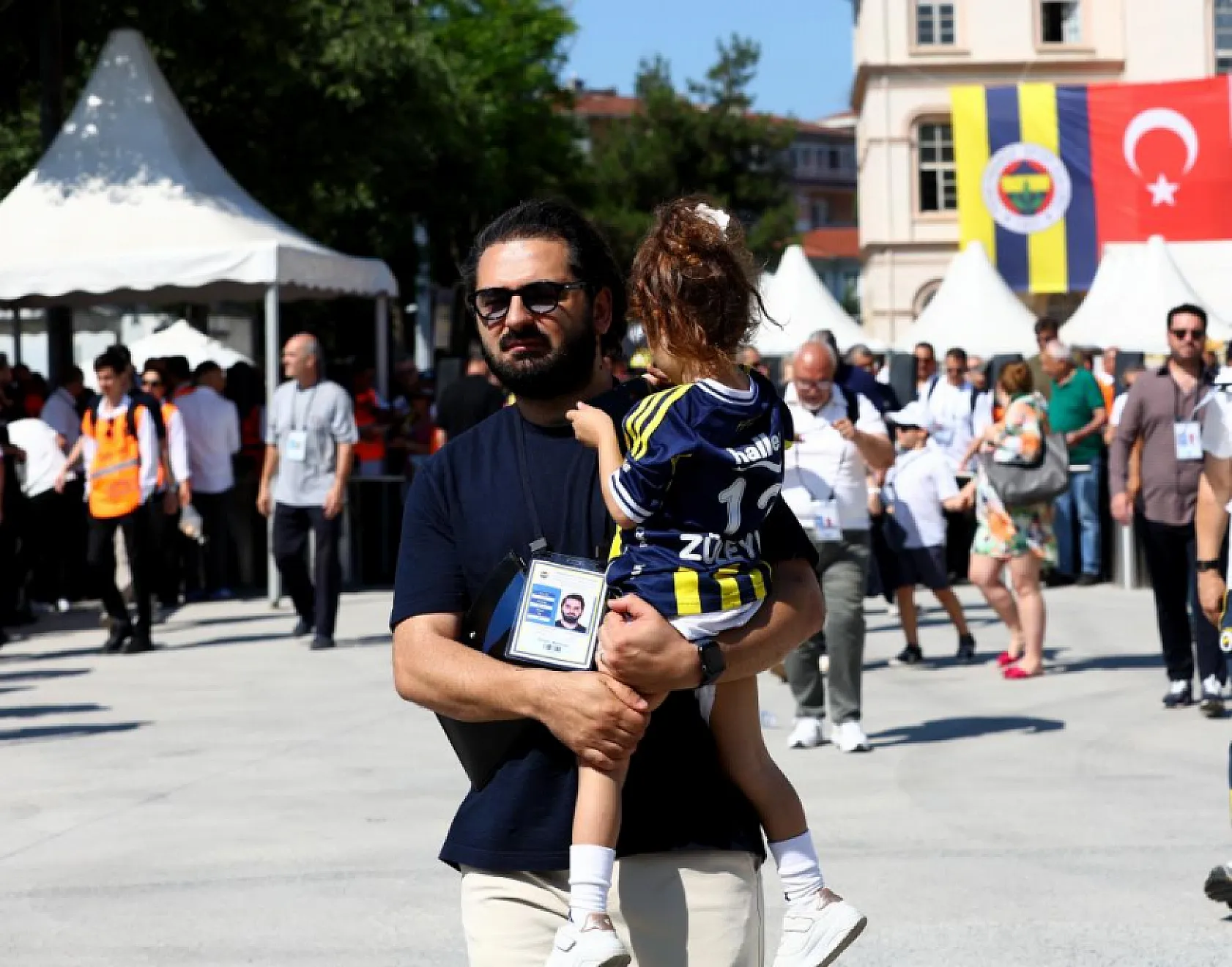 Fenerbahçe'de oy kullanma işlemi başladı