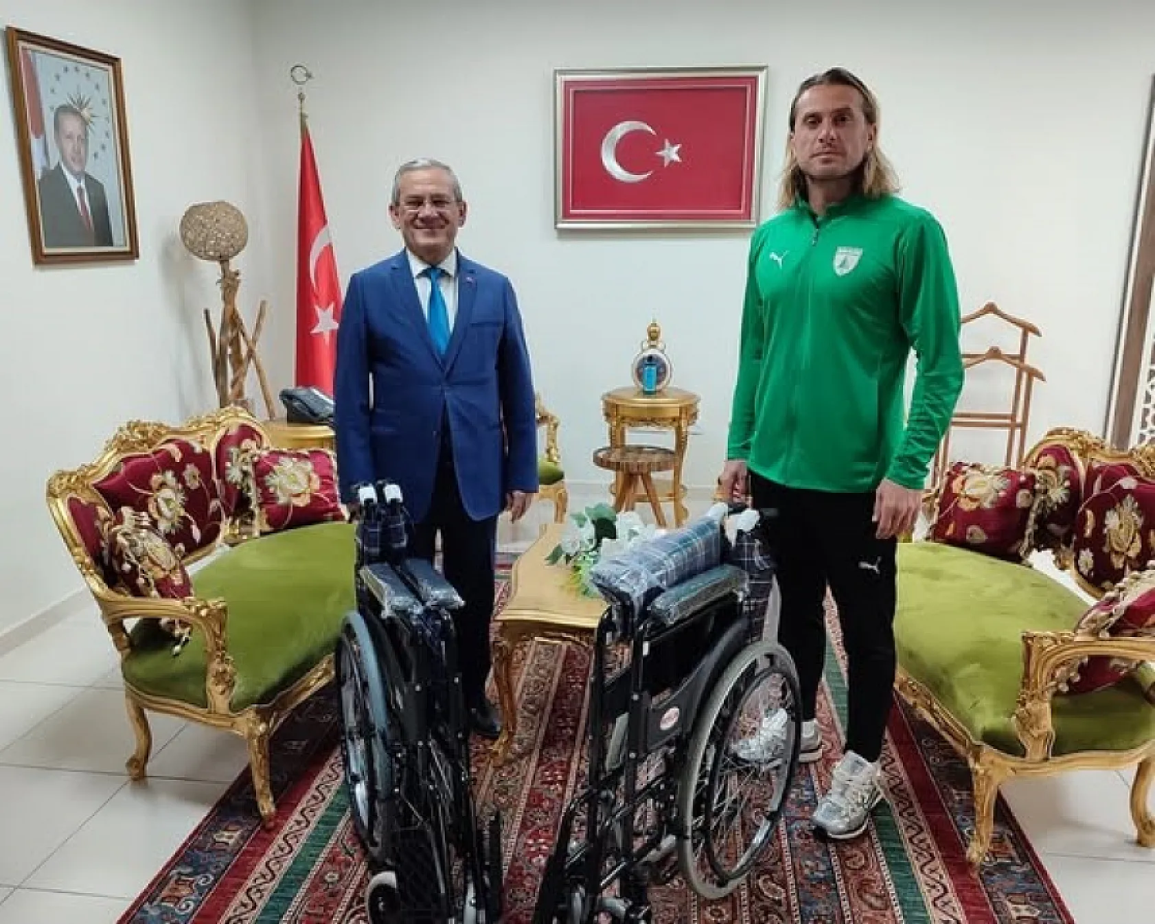 Muğlaspor futbolcularından örnek davranış