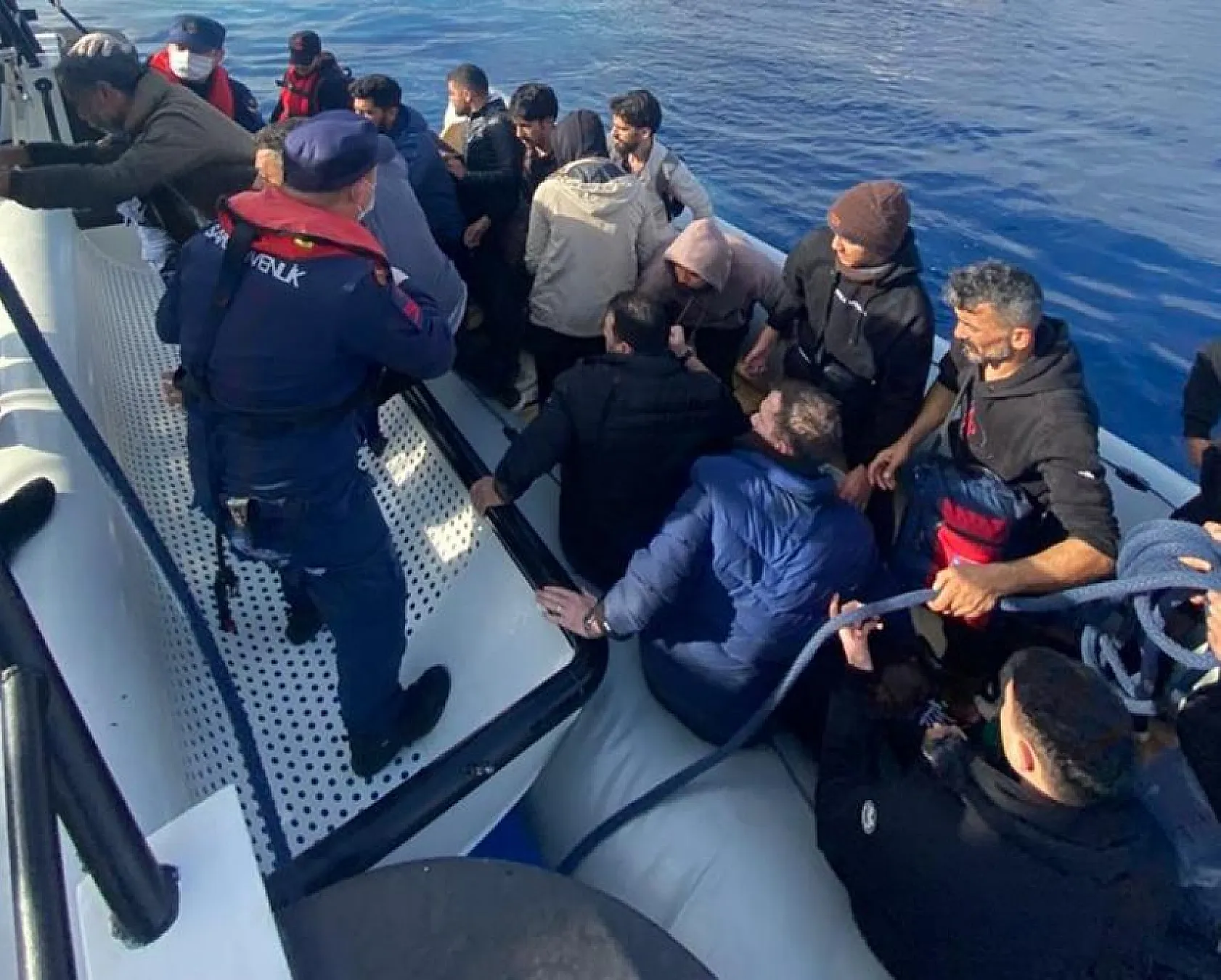 39 Düzensiz Göçmen Kurtarıldı