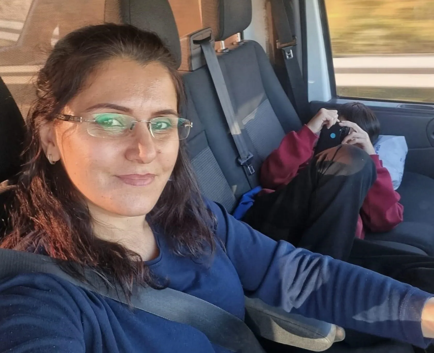 Kadının eli çekiciye değdi