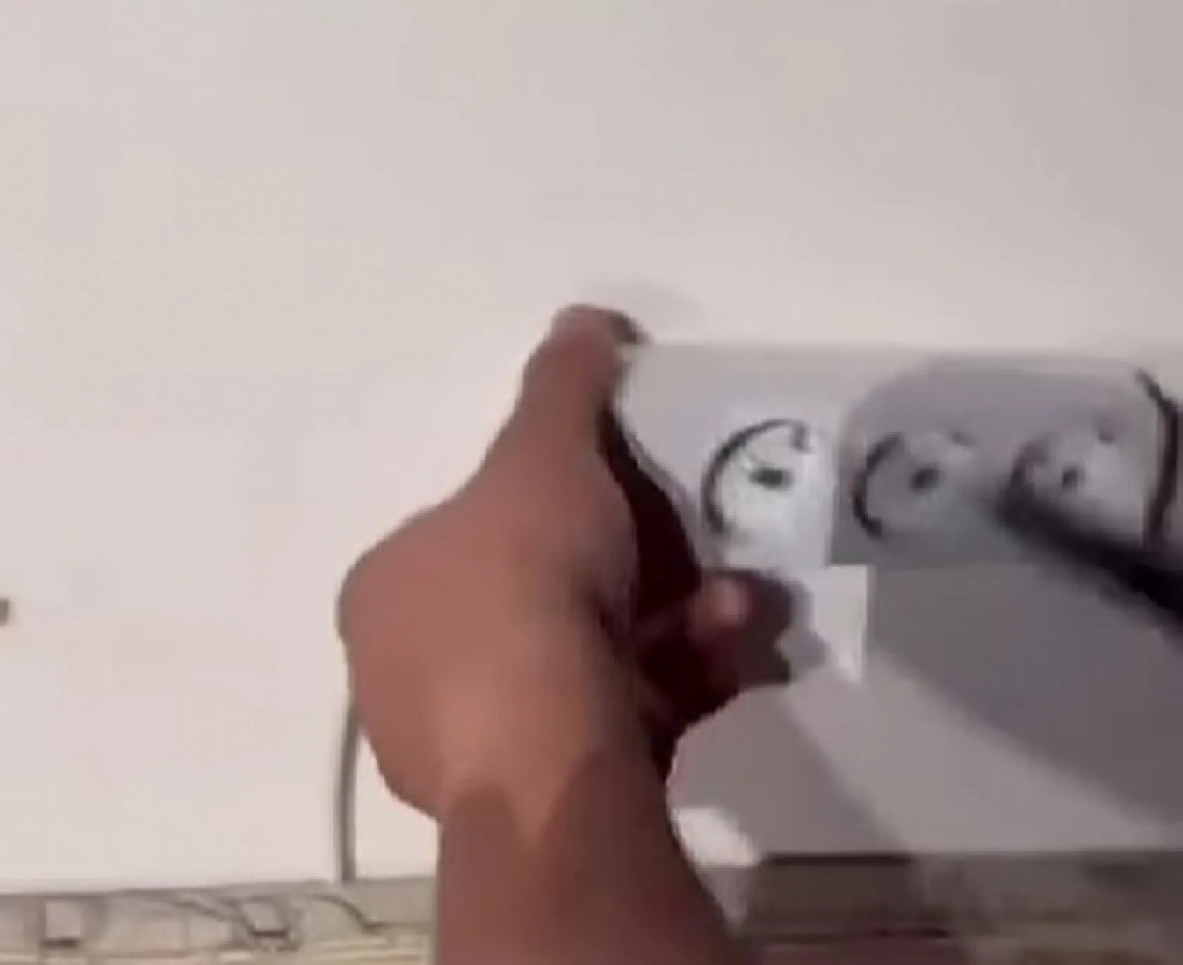 Aparttaki gizli kamera skandalında şikayetçi mağdur sayısı 6'ya yükseldi