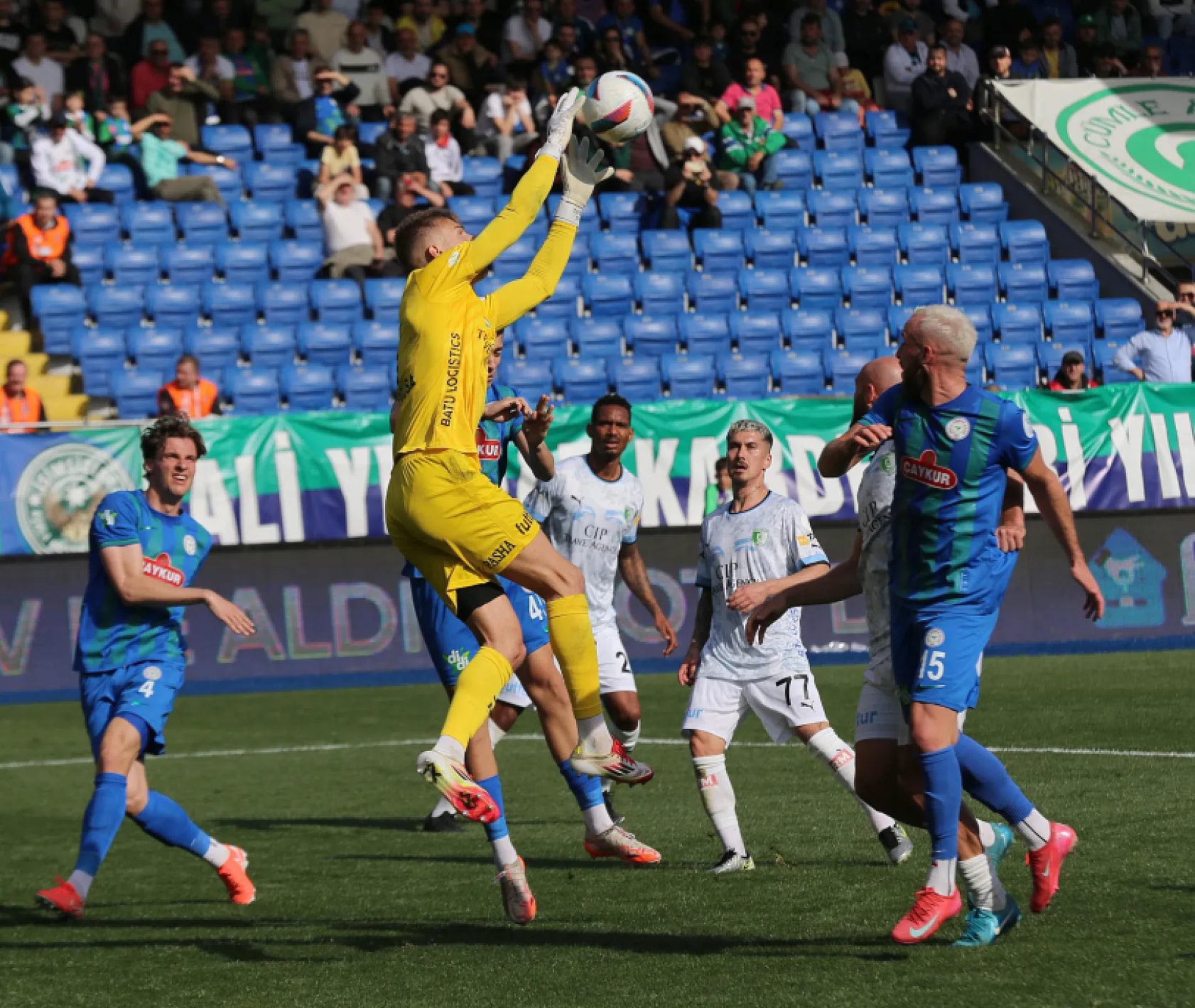 Bodrum FK, Rize deplasmanında 3 puanı 2 golle aldı
