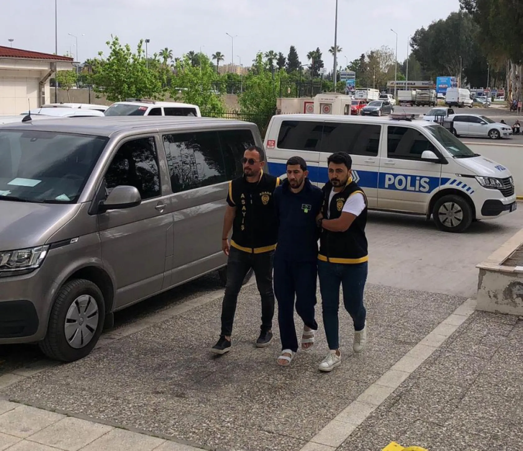 Husumetlisini öldürdü, yakalanınca 'Öldürme amacım yoktu' dedi