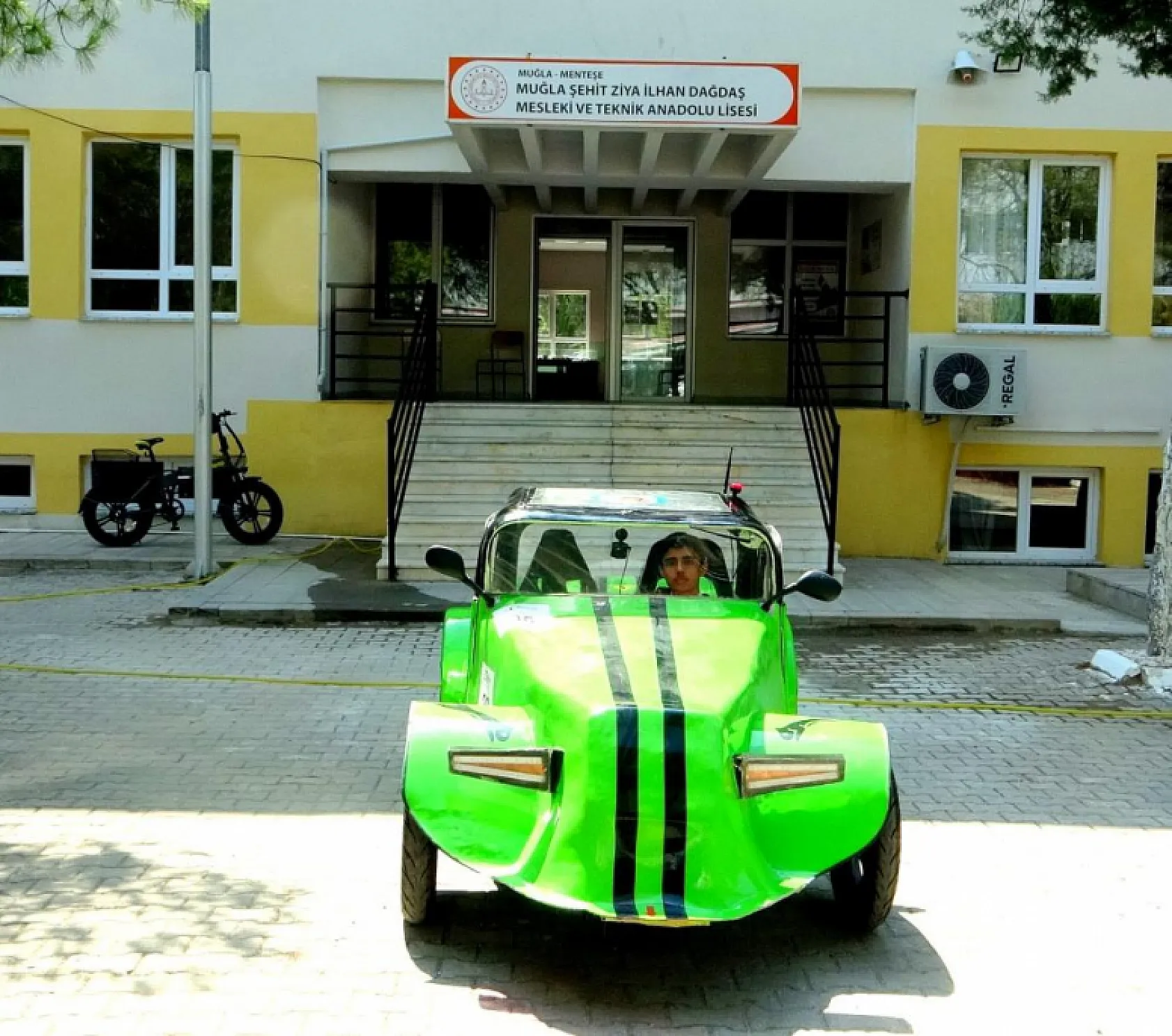 Muğla'ya elektrikli araçlar yarışında Türkiye üçüncülüğü