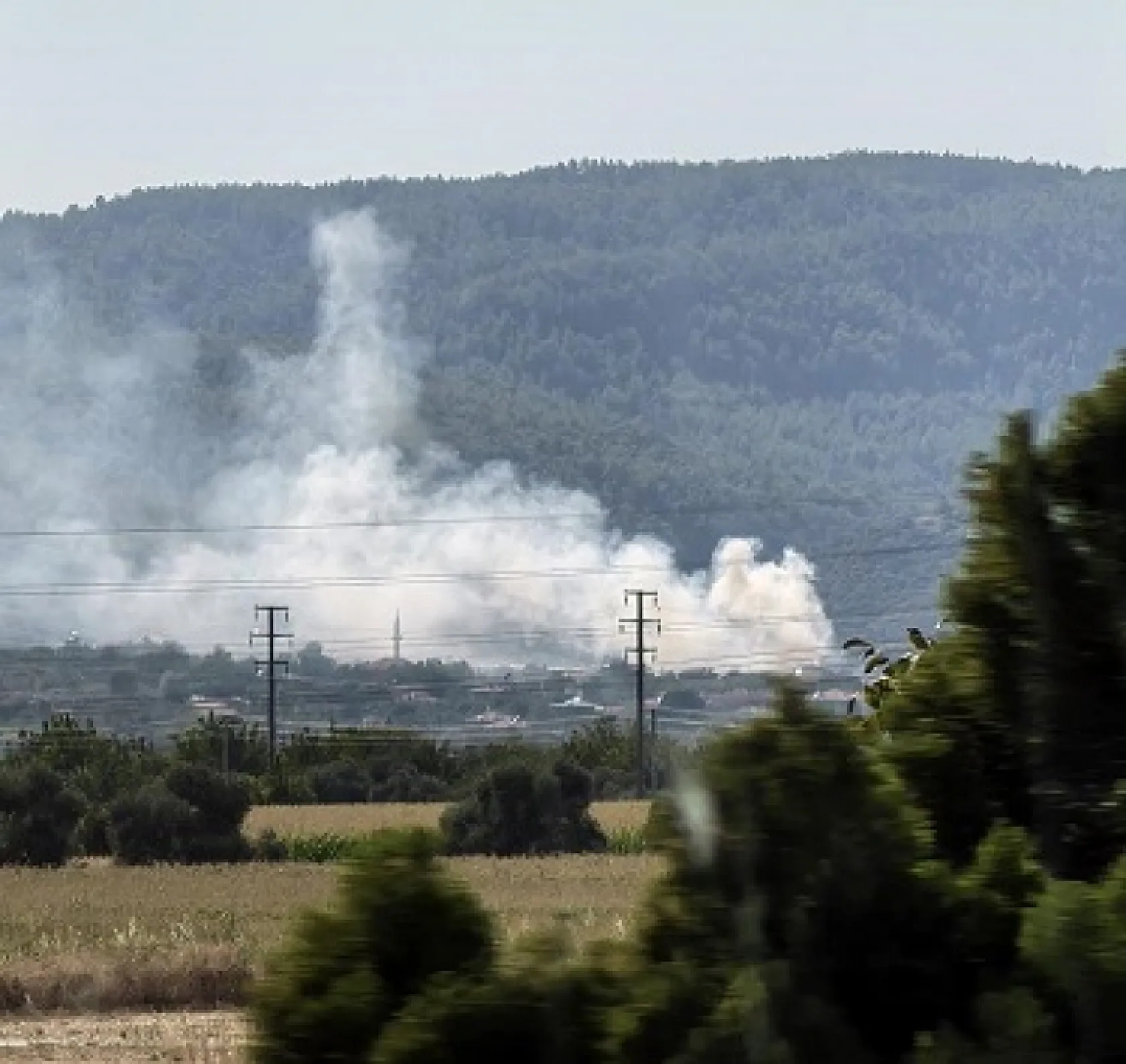 Muğla'da jandarmanın dikkati evi alevlerden kurtaramadı