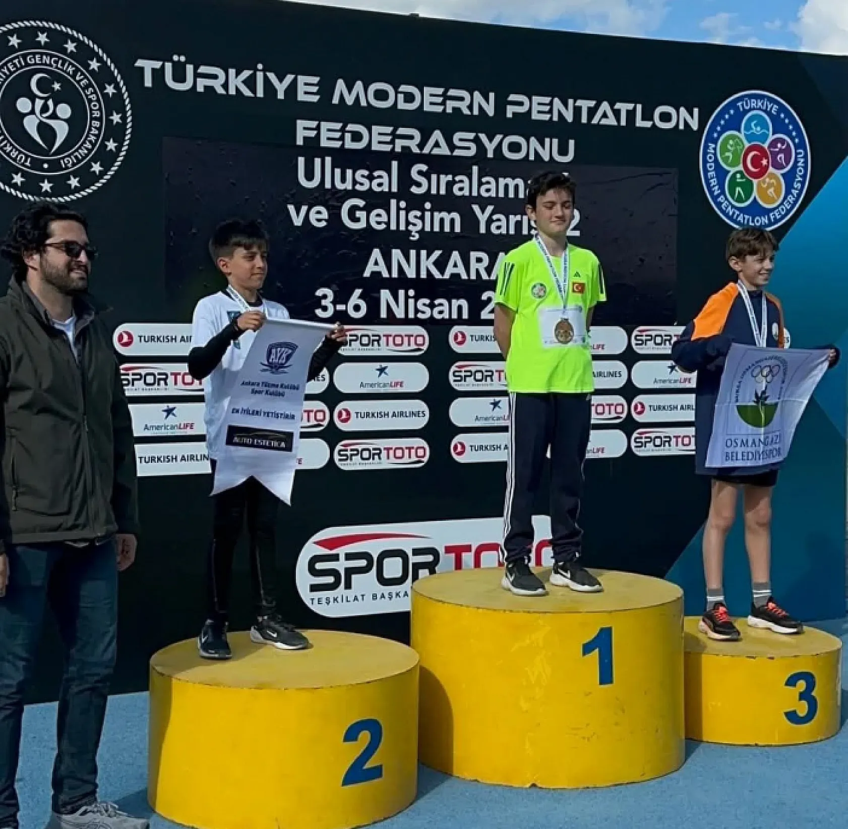 Büyükşehir Sporcusu, üç şampiyonada da zirveyi bırakmadı
