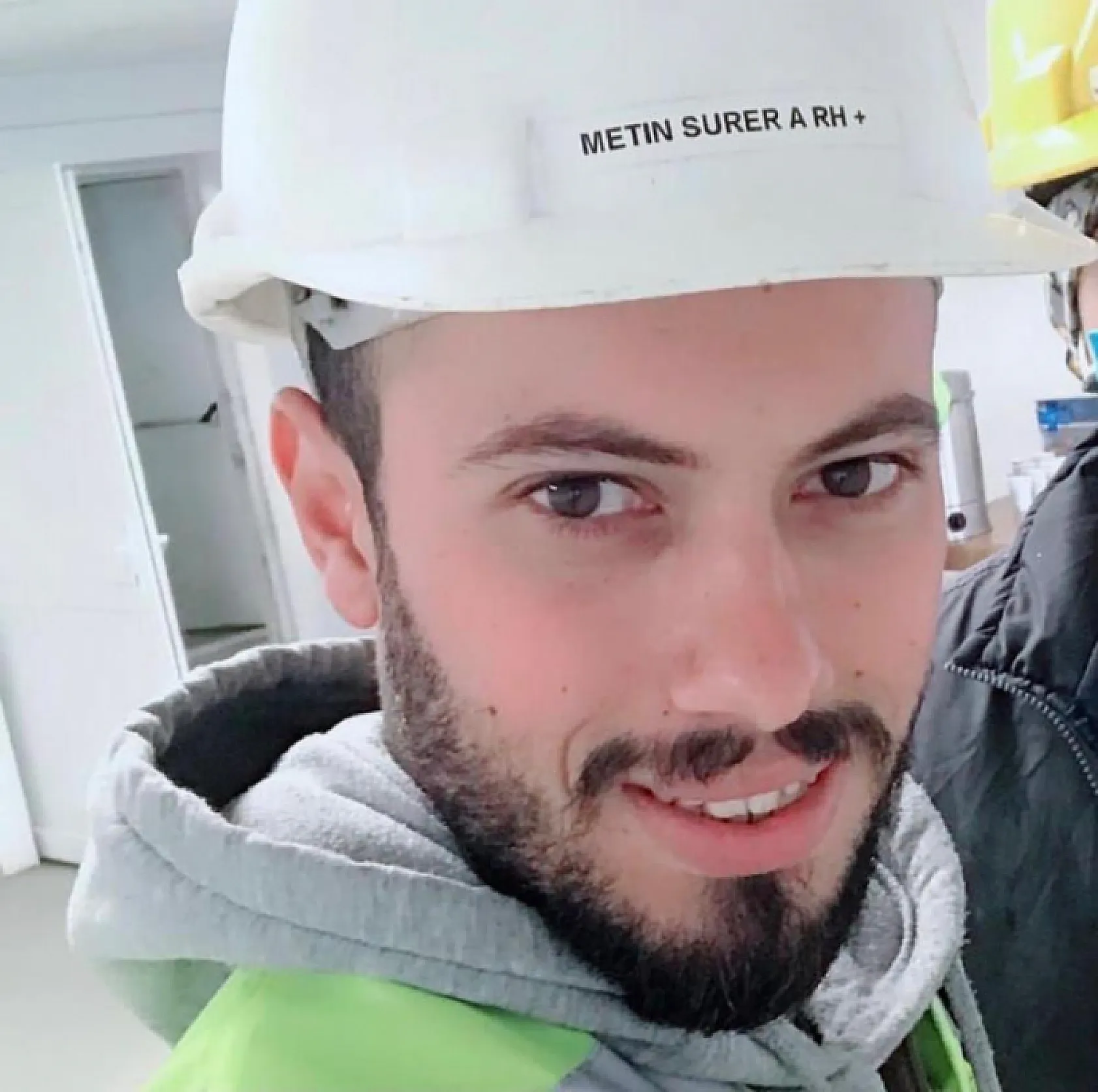 Aracına aldığı yabancı uyruklu şahıs tarafından boğazı kesilerek öldürülmüştü, katil tutuklandı