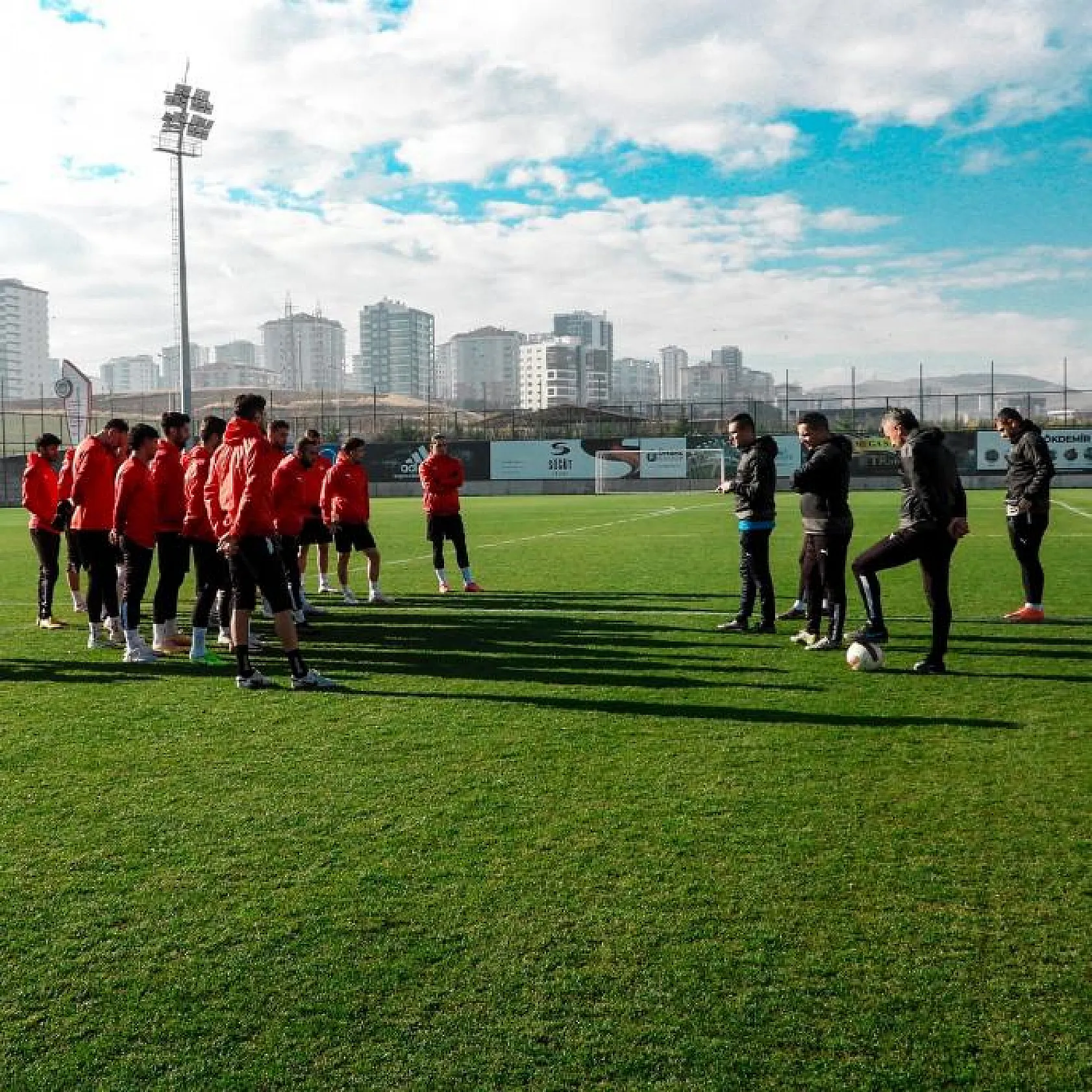 Etimesgut Belediyespor, Fethiyespor'a Hazırlanıyor