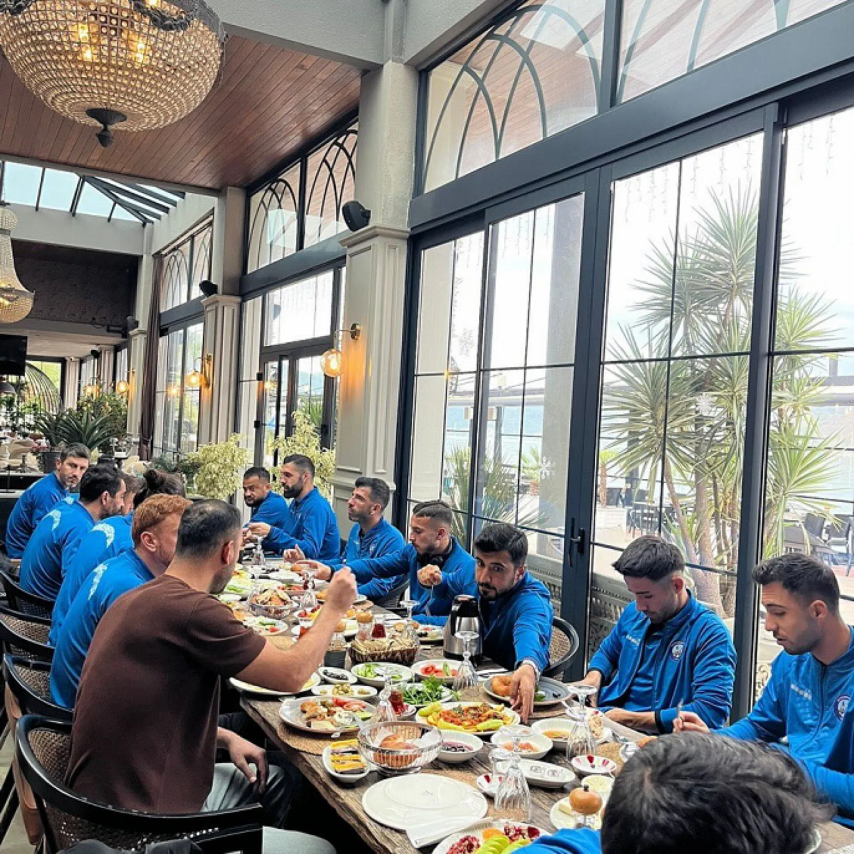 Seydikemerspor, BarBunn Bistro'da Birlik ve Beraberlik İçinde Buluştu