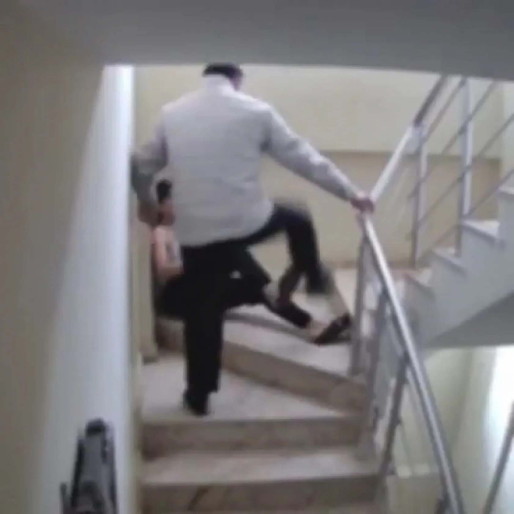Engelli evlatlarına dehşeti yaşatan anne ve baba gözaltına alındı