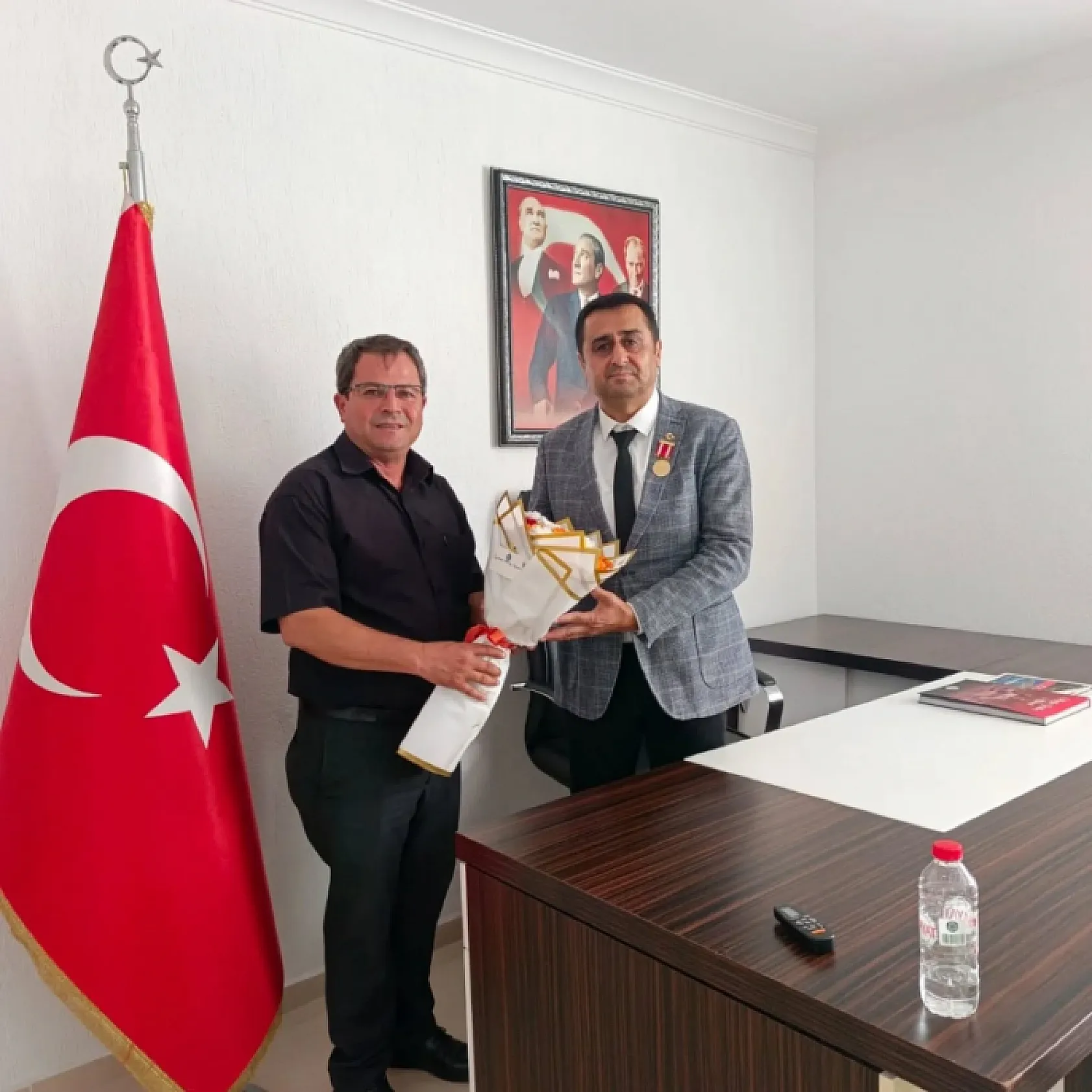 MHP İlçe Başkanı Mehmet Arıç Şehit Aileleriyle Buluştu