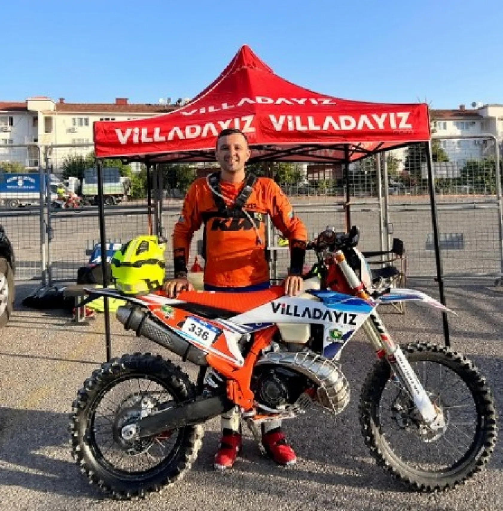 Fethiyeli Sporcu Ümit Kaya, Sea To Sky Enduro'da Gümüş Madalya Kazandı