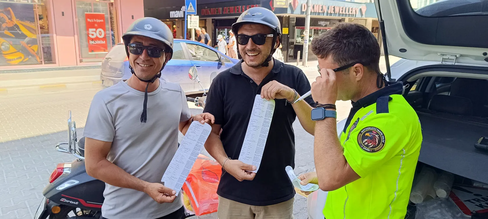 Fethiye'de 'Jokey Kaskı' denetimi: 2 sürücüye 2 bin 500'er lira ceza