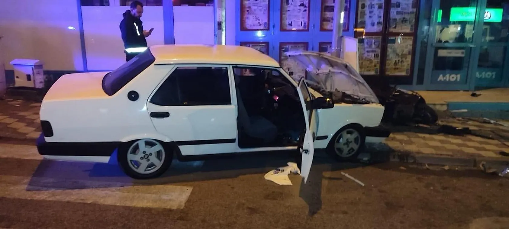 Araç, motosiklete çarptı 1 kişi hayatını kaybetti