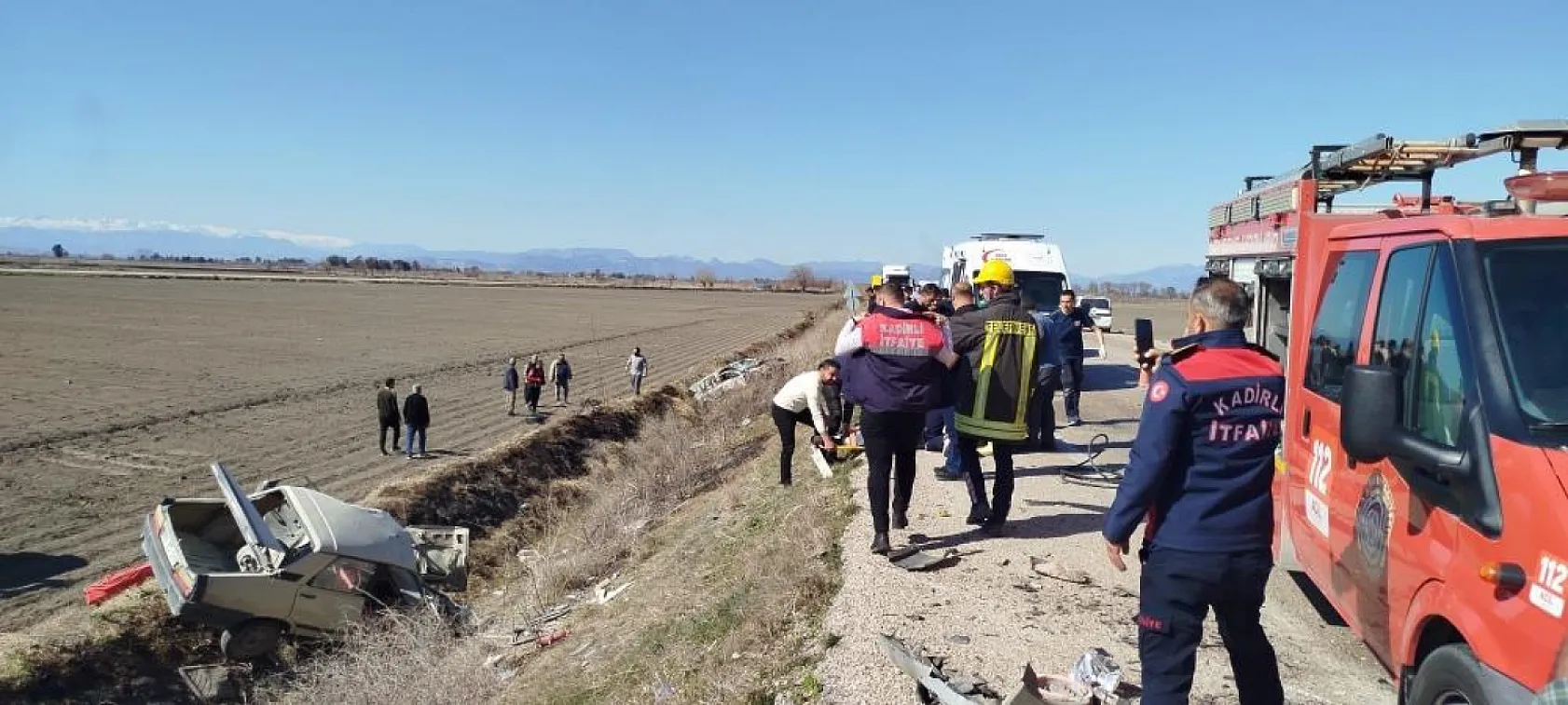Feci trafik kazasında 5 kişi yaralandı, 1 kişi can verdi