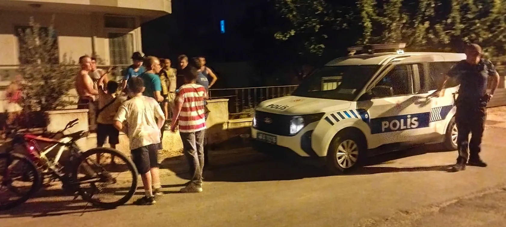 Menteşe Belediye Başkanı Aras'ın ailesinin evine molotoflu saldırı