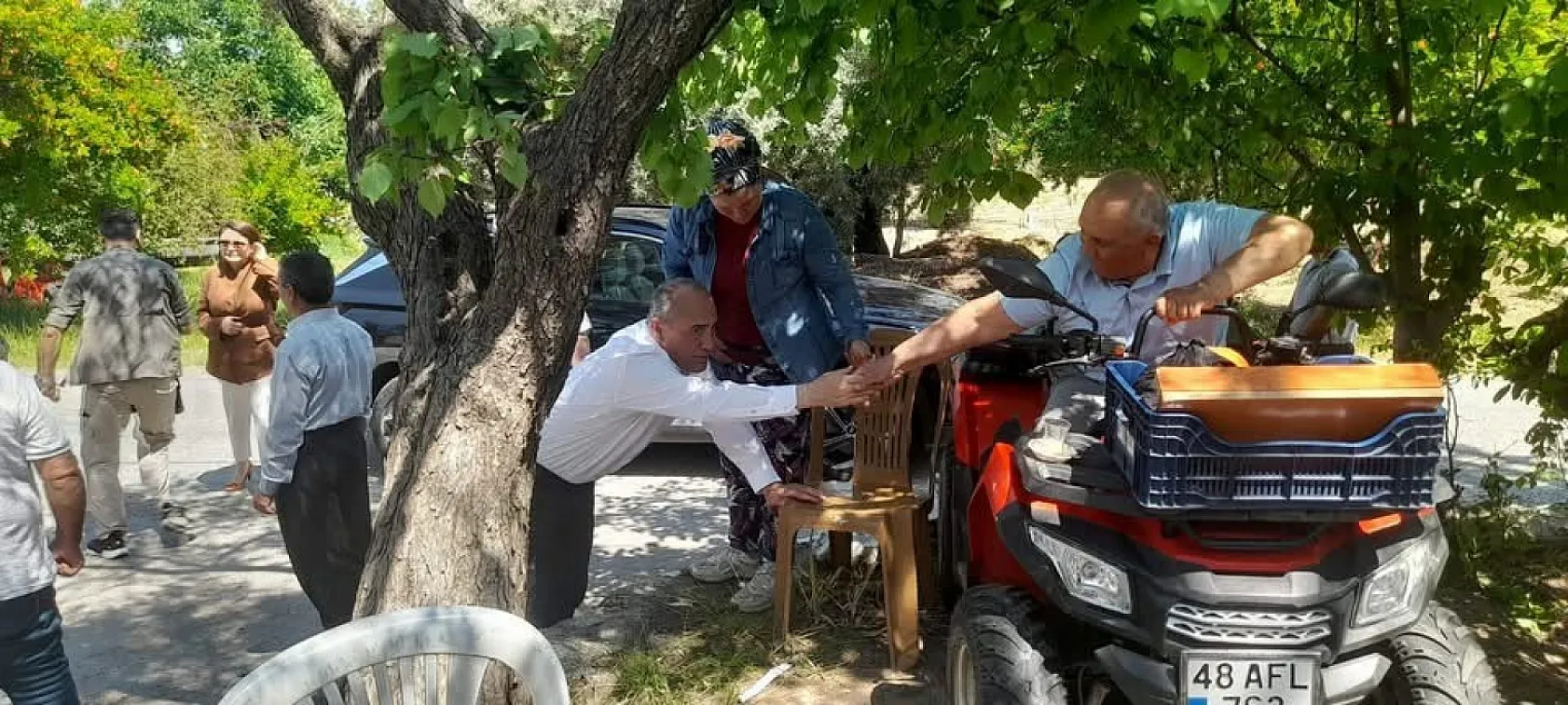 Yatağan'da vatandaşın talepleri yerinde dinlendi