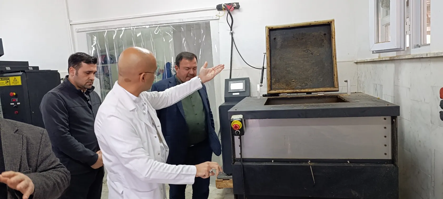 Büyükşehir Mama Üretim Tesisi Örnek Olmaya Devam Ediyor