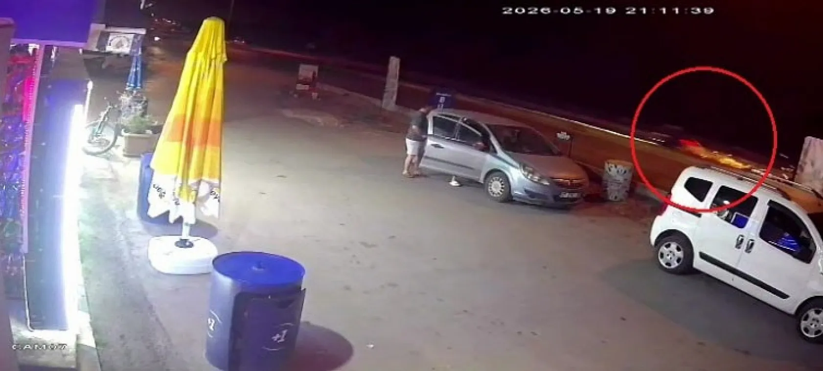 Virajı alamayan motosiklet refüje çarptı: 18 yaşındaki genç hayatını kaybetti
