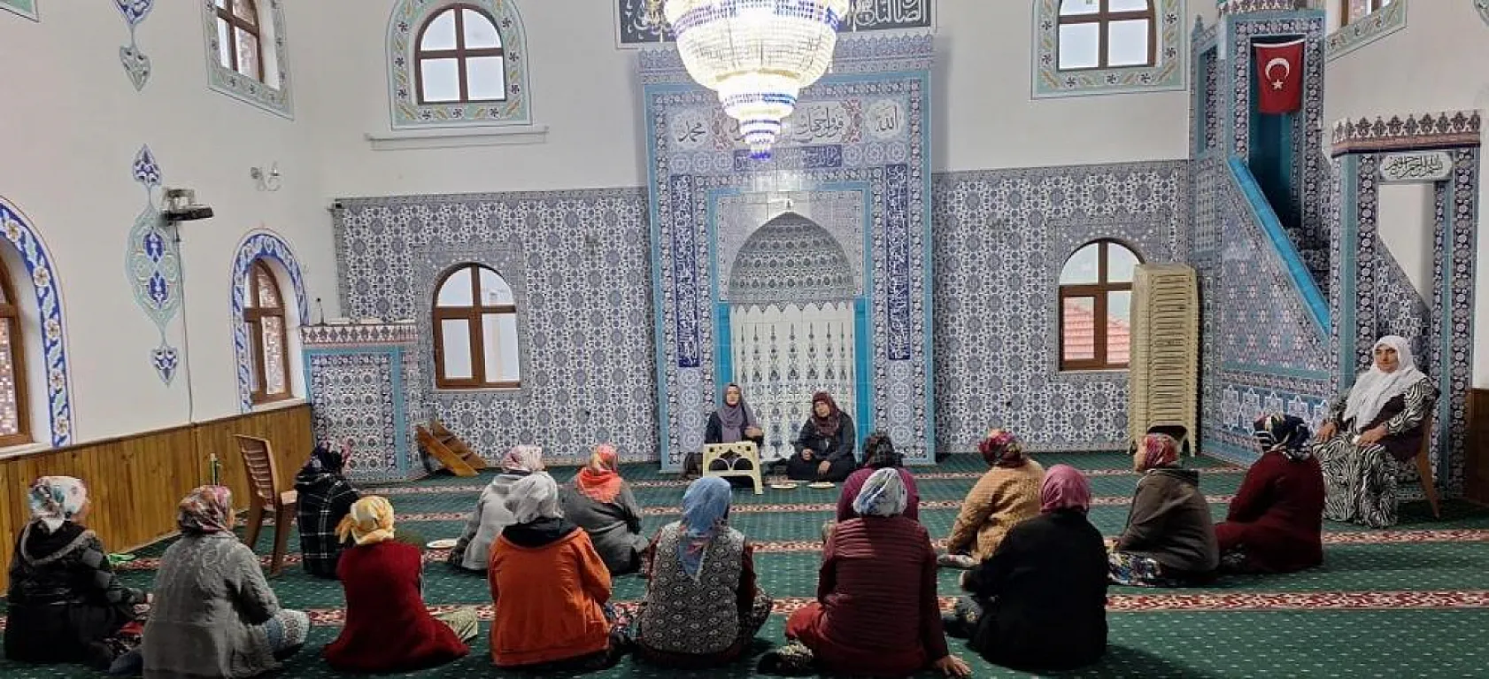 Köyceğiz'de kadınlara 'KADES' uygulaması anlatıldı