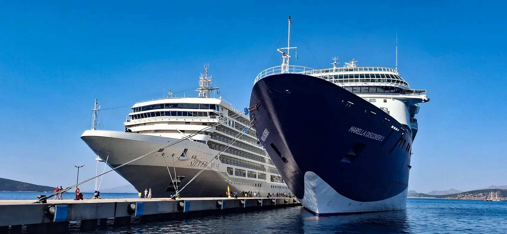 Bodrum'a iki kruvaziyerle 2 bin 482 yolcu geldi