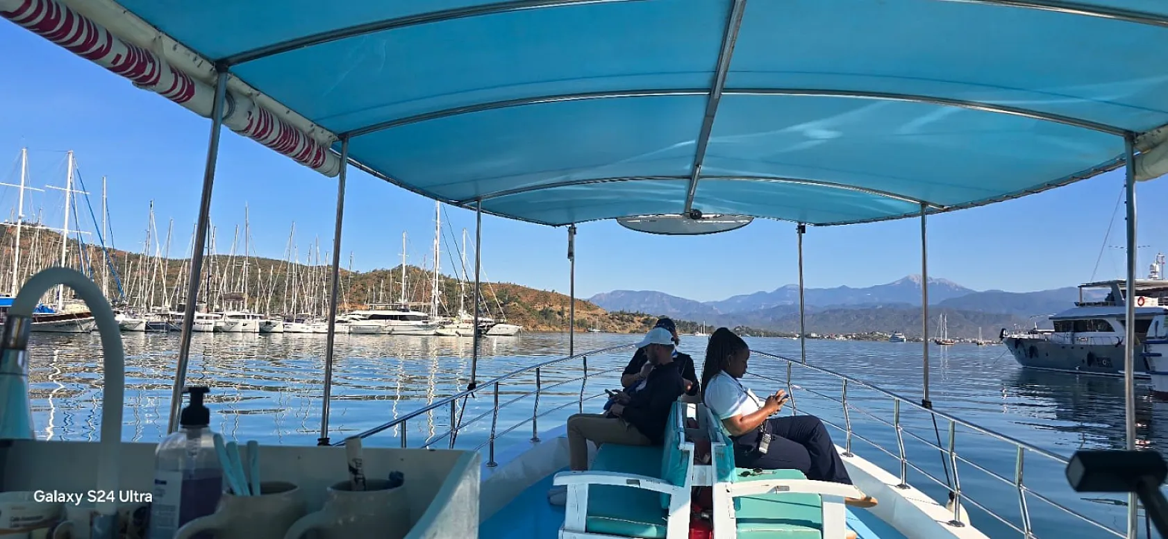 'Emerald Azzurra' Fethiye'ye 100 turist getirdi