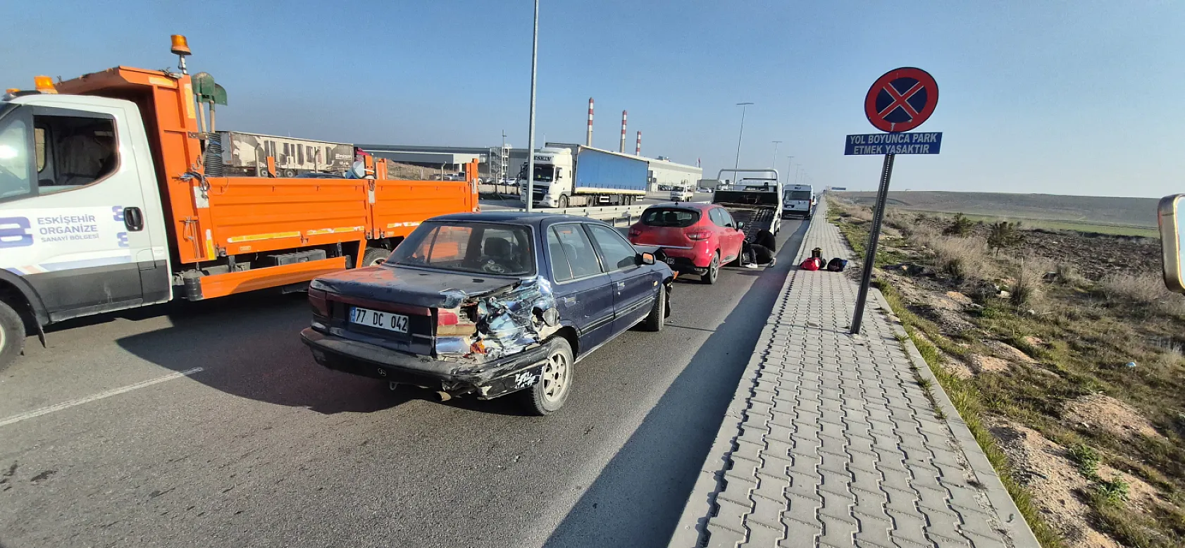 5 aracın karıştığı zincirleme kazada 12 kişi yaralandı