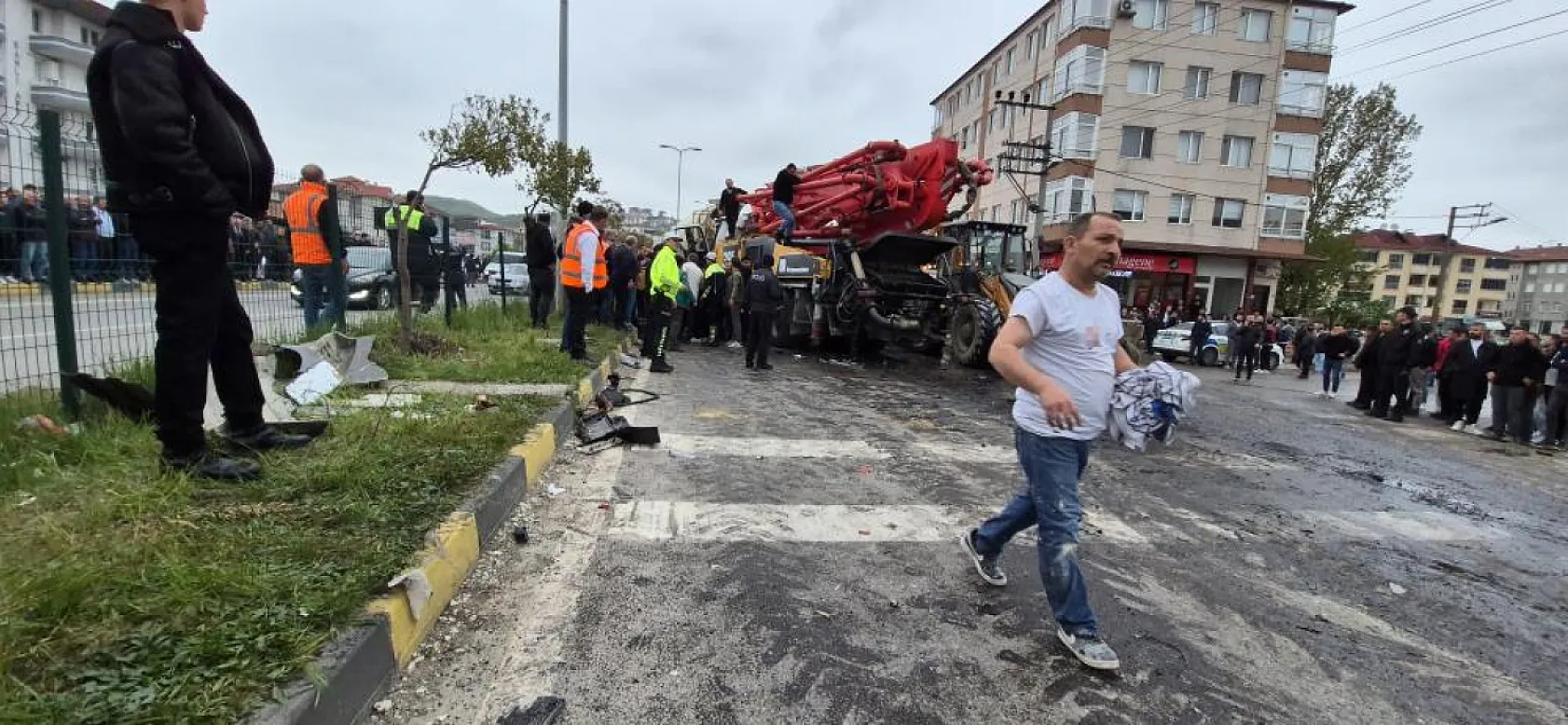 Feci kazada can pazarı: 8 yaralı