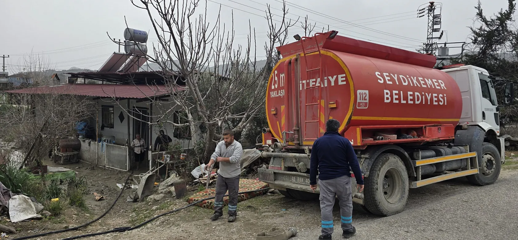 Seydikemer Belediyesi Selin Yaralarını Sarıyor