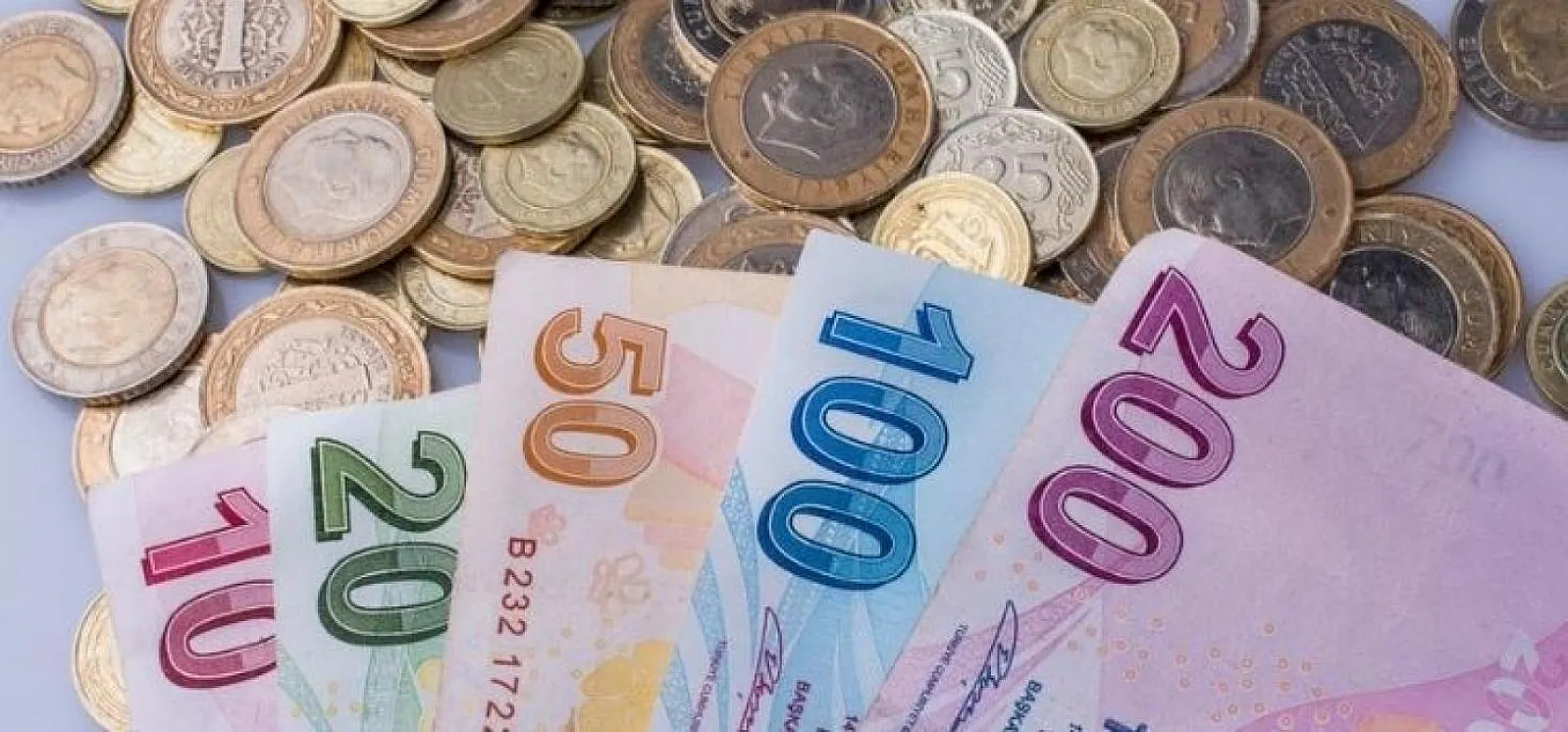 Ev hanımlarına emeklilik şartları neler? Kimler yararlanabilecek?