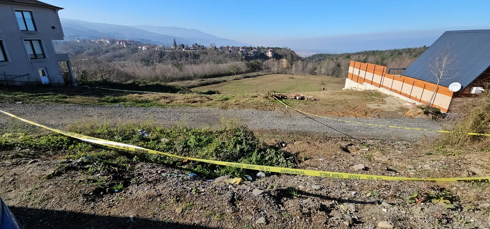 Emekli polis tartıştığı kardeşini beylik tabancasıyla vurarak öldürdü