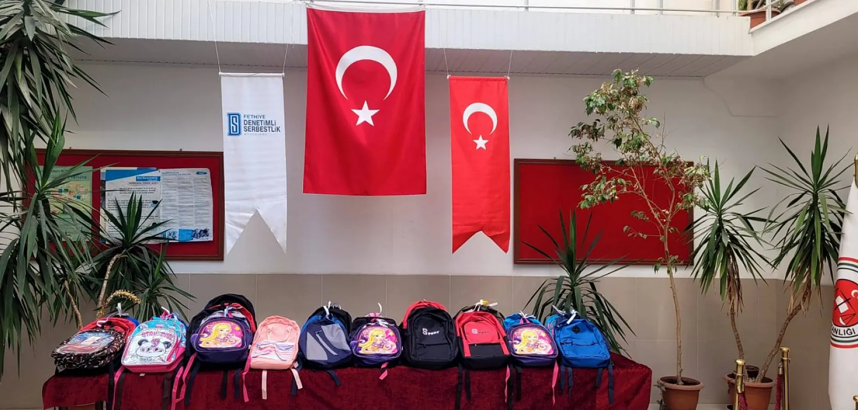 Fethiye Denetimli Serbestlik Müdürlüğü'nden 50 Çocuğa Kırtasiye Yardımı