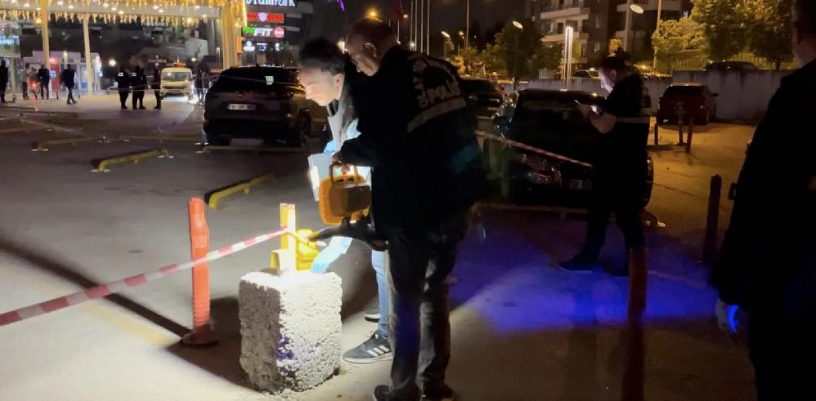Eğlence merkezinde silahlı kavga: 1 yaralı