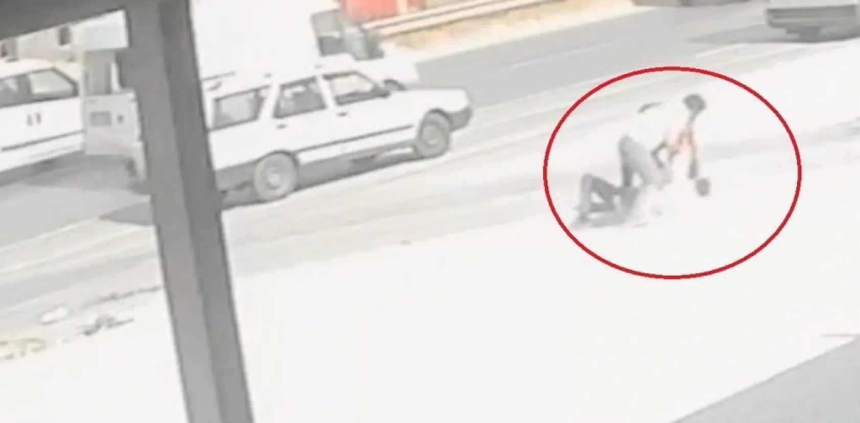 4 bıçak darbesiyle eşini öldüren koca için ağırlaştırılmış müebbet hapis cezası talebi