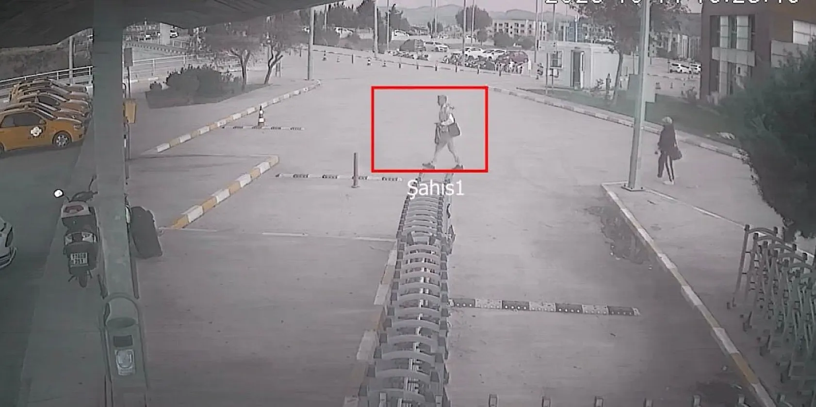 Tomografide şok eden görüntü...Uyuşturucu midesinden çıkarıldı
