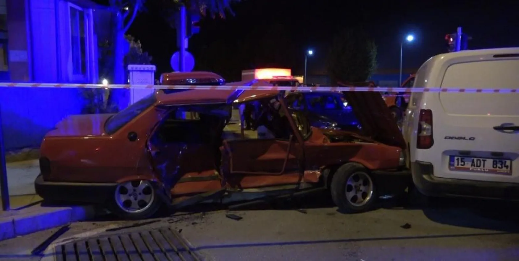 Feci trafik kazası: 1 ölü 4 yaralı