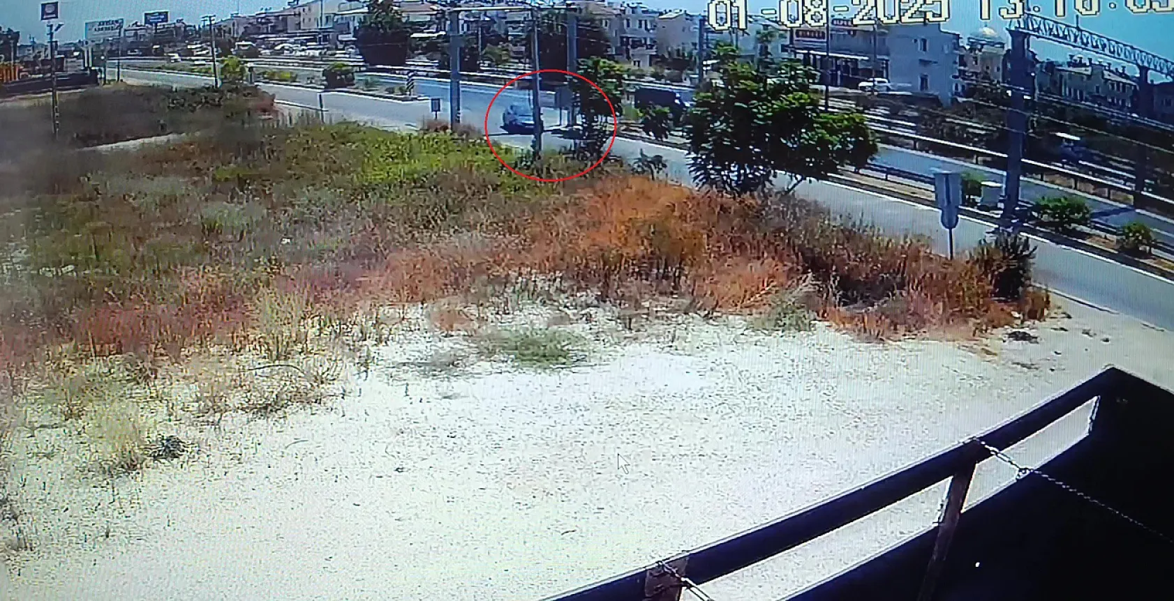Tali yola giren otomobil motosikletle çarpıştı: 1 yaralı