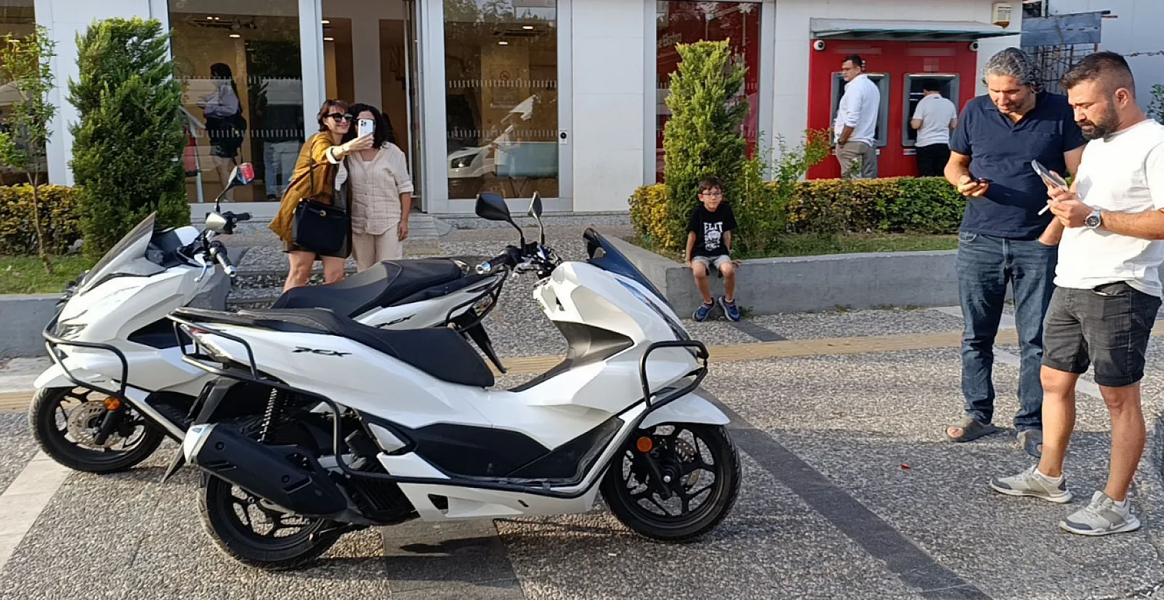 Motosiklet Karışıklığı: Yanlış Motosiklete Binen Sürücü Geri Çağrıldı