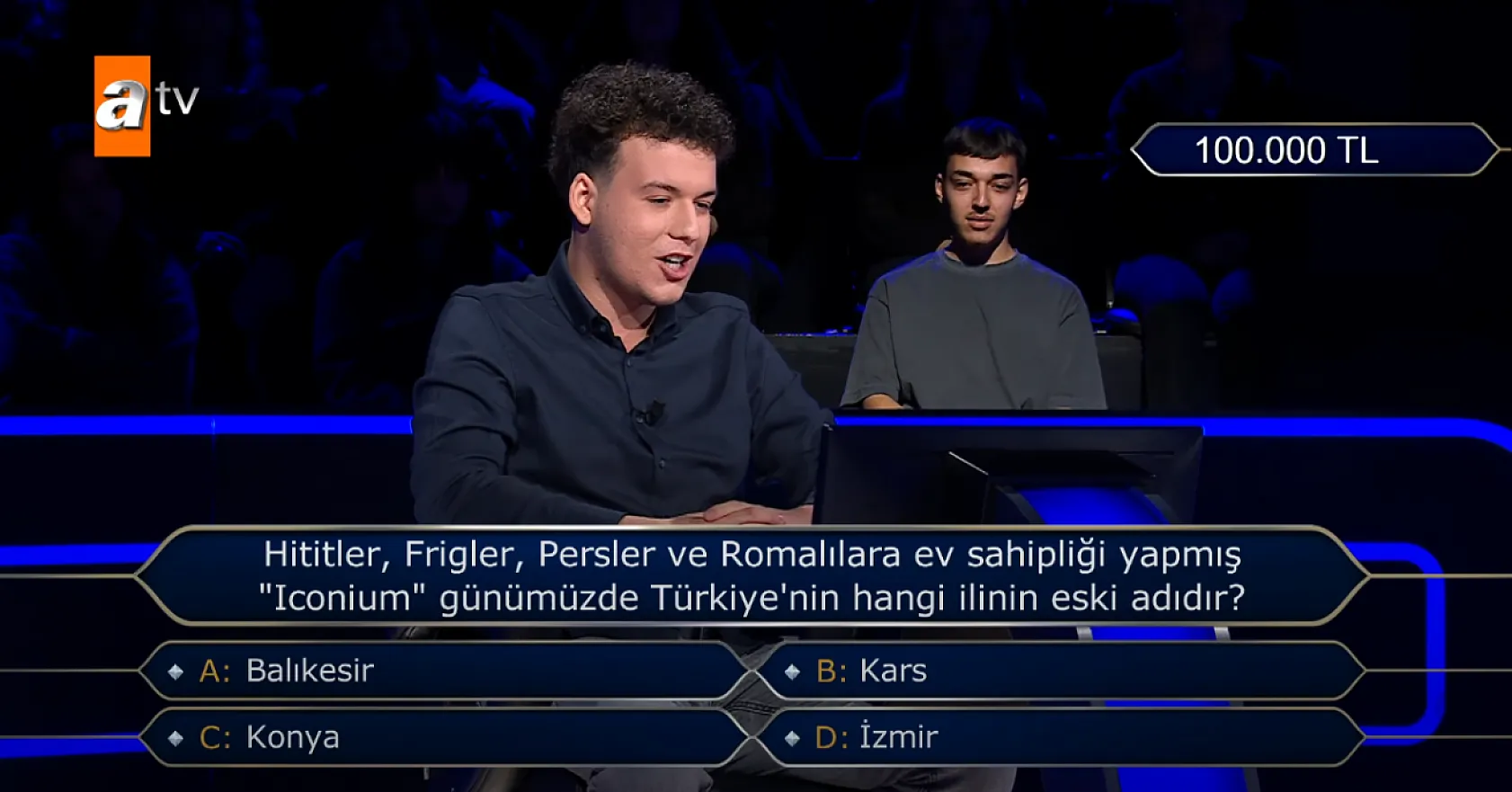 Fethiyeli Genç, Kim Milyoner Olmak İster'de Büyük Ödül İçin Yarıştı