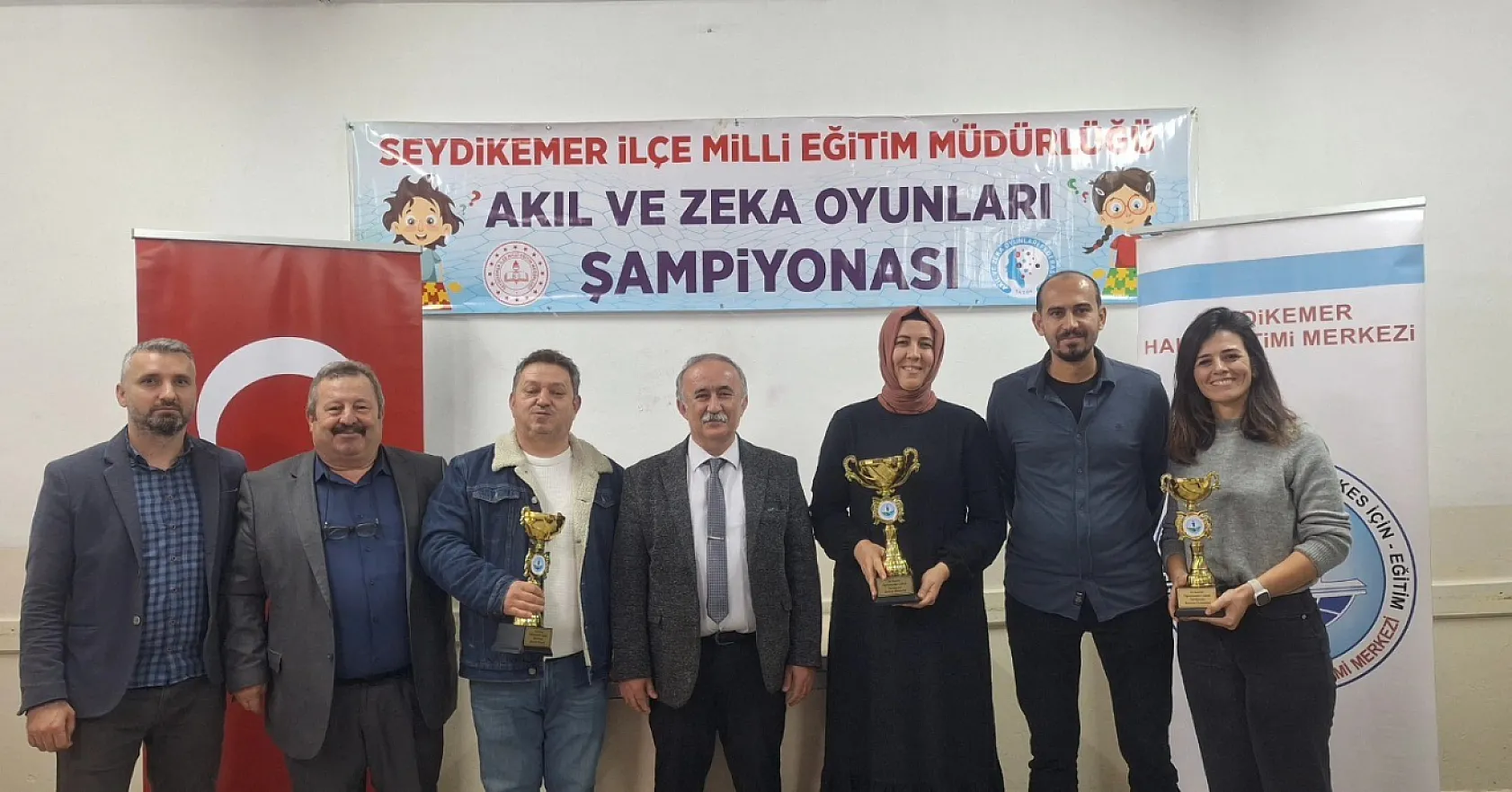 Seydikemer'de akıl ve zeka oyunları turnuvası gerçekleşti