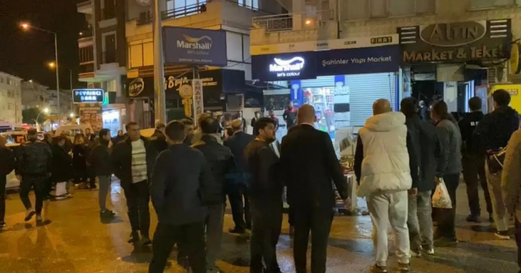 Aile Tartışması Faciaya Dönüştü: Tekel Bayisi Bir Anda Patladı