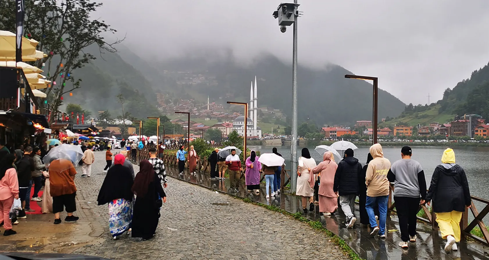 Turist Rehberleri Ve Seyahat Acentelerine İlişkin Yapılan Düzenleme Sektörü Dönüştürecek