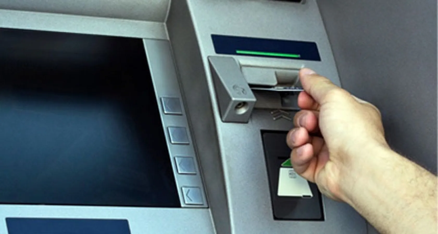 ATM'lerde yeni dönem: Artık o paraları çekemeyeceksiniz!