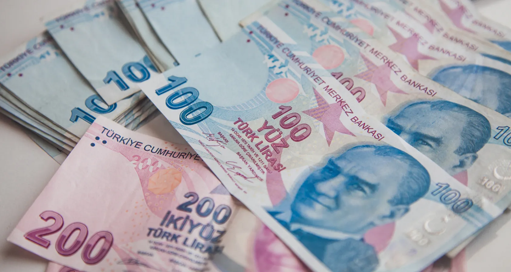 Bankalarda En Yüksek Mevduat Faiz Oranları Açıklandı: 100 Bin, 500 Bin ve 1 Milyon TL'nin Aylık Getirisi Ne Kadar?