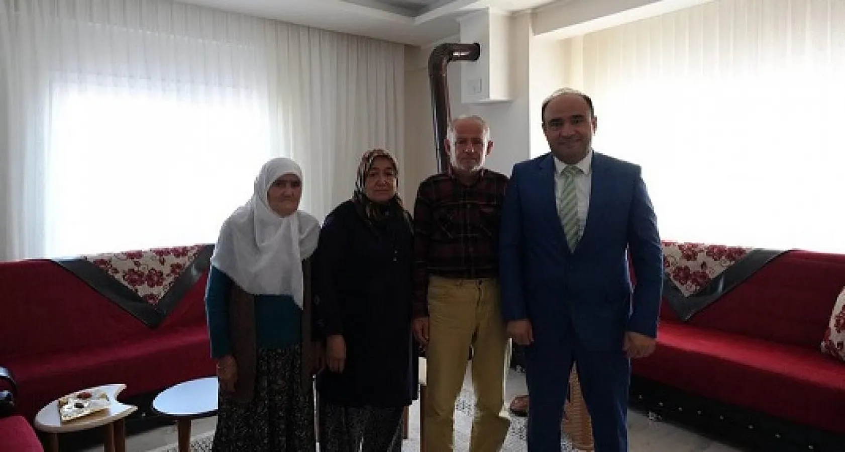 Başkan Akdenizli, Ev Ziyaretlerinde Bulundu