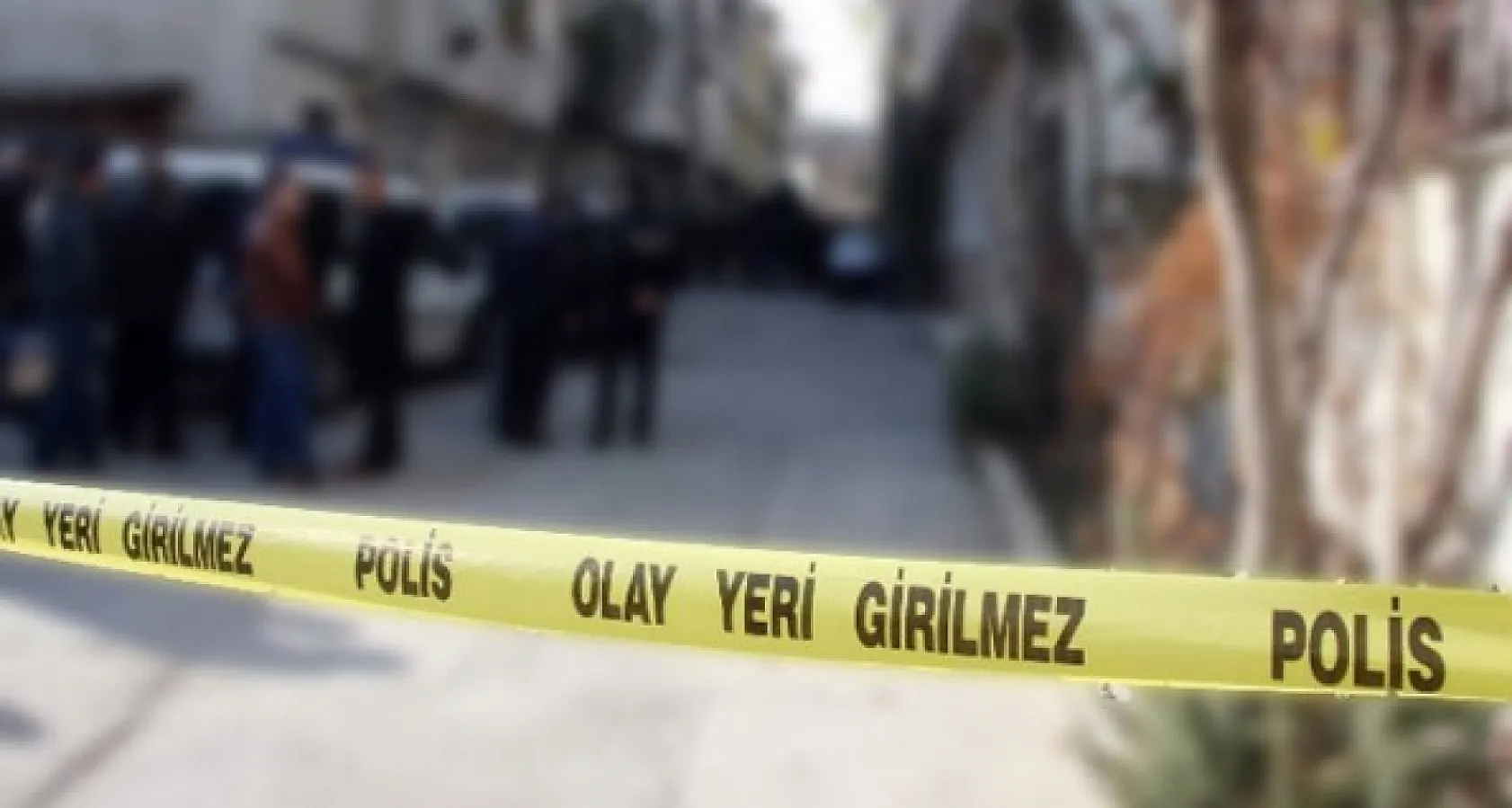 Dünya Kadınlar Günü'nde cinayet: Kızı öldü, anne ağır yaralı