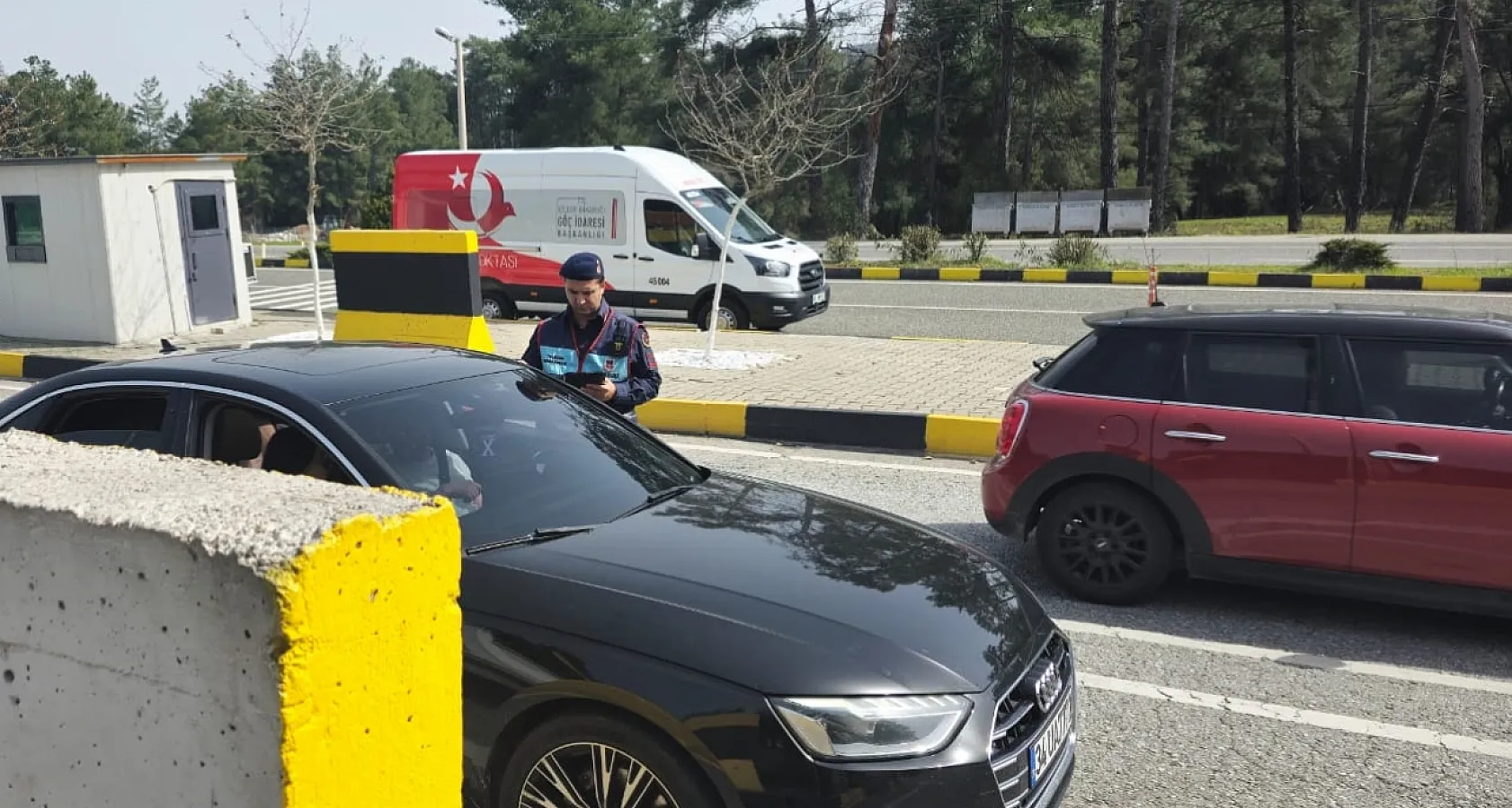 Güney Ege'de yasa dışı geçişlere sıkı takip