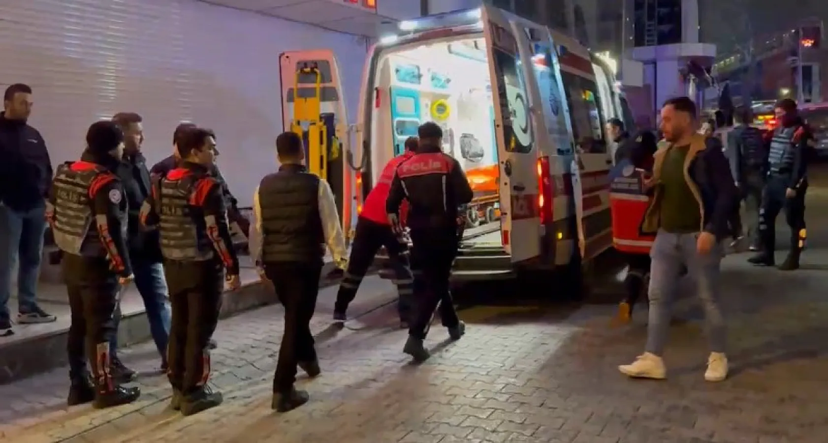 Çocuk istismarcısına operasyon düzenleyen polise silahlı saldırı