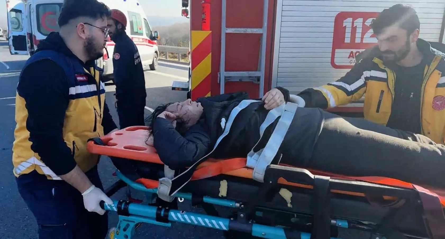 Otoyolda feci kazada çok sayıda yaralı var